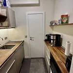 Im Nollendorfkiez, 2 Zimmer, Kueche, Bad, Lejlighed Berlin