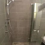 Im Nollendorfkiez, 2 Zimmer, Kueche, Bad, * Berlin