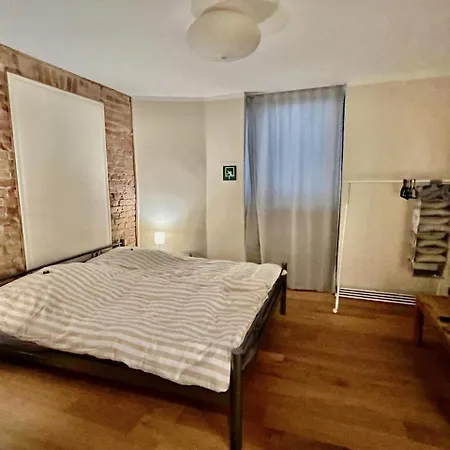 Im Nollendorfkiez, 2 Zimmer, Kueche, Bad, Lägenhet *