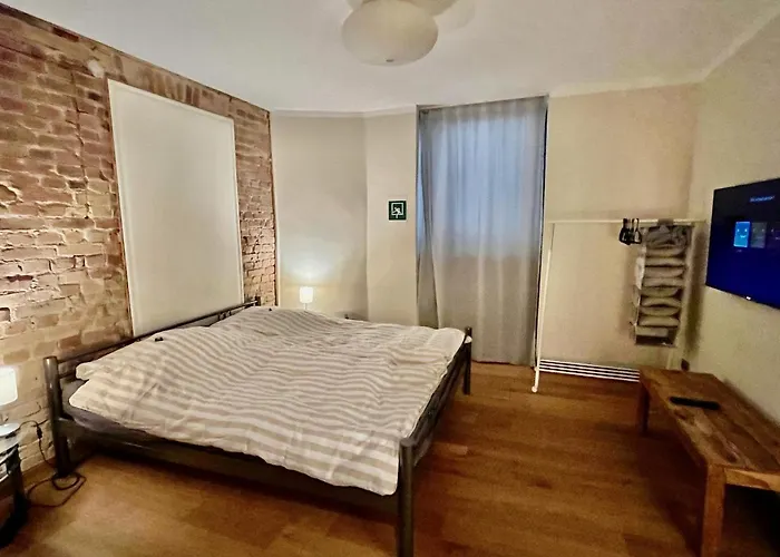 Im Nollendorfkiez, 2 Zimmer, Kueche, Bad, 公寓 *