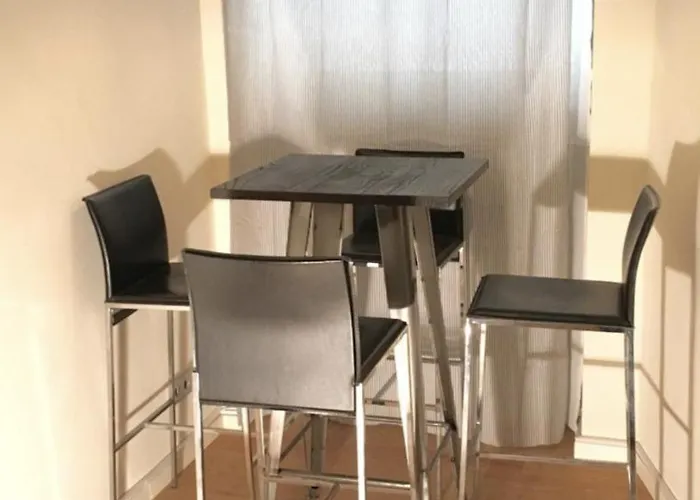 Apartament Im Nollendorfkiez, 2 Zimmer, Kueche, Bad, *